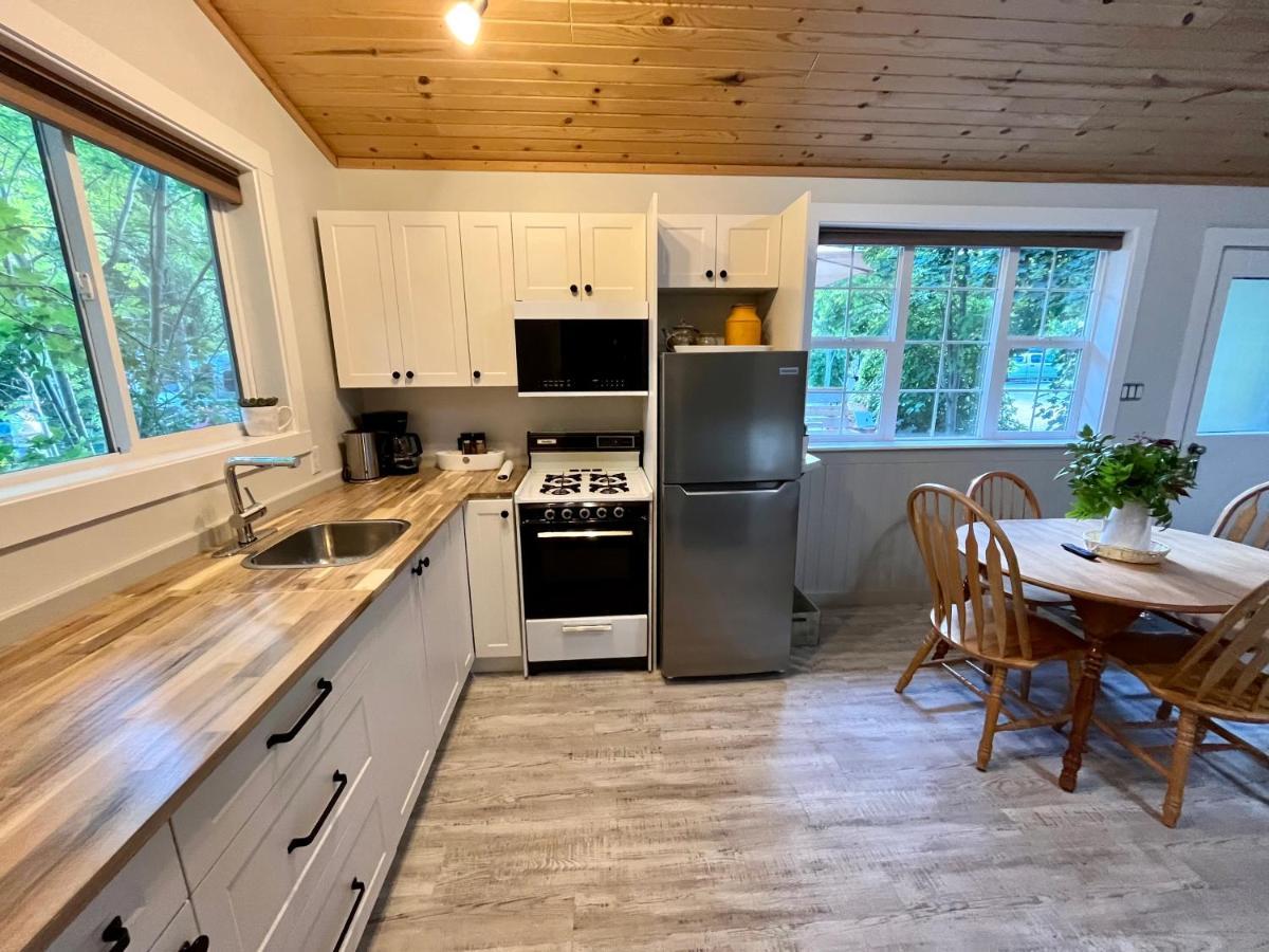 Barefoot Villas And Retreat Christina Lake Luaran gambar