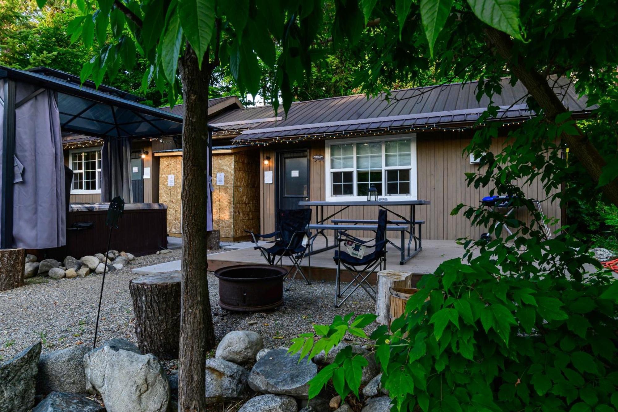 Barefoot Villas And Retreat Christina Lake Luaran gambar