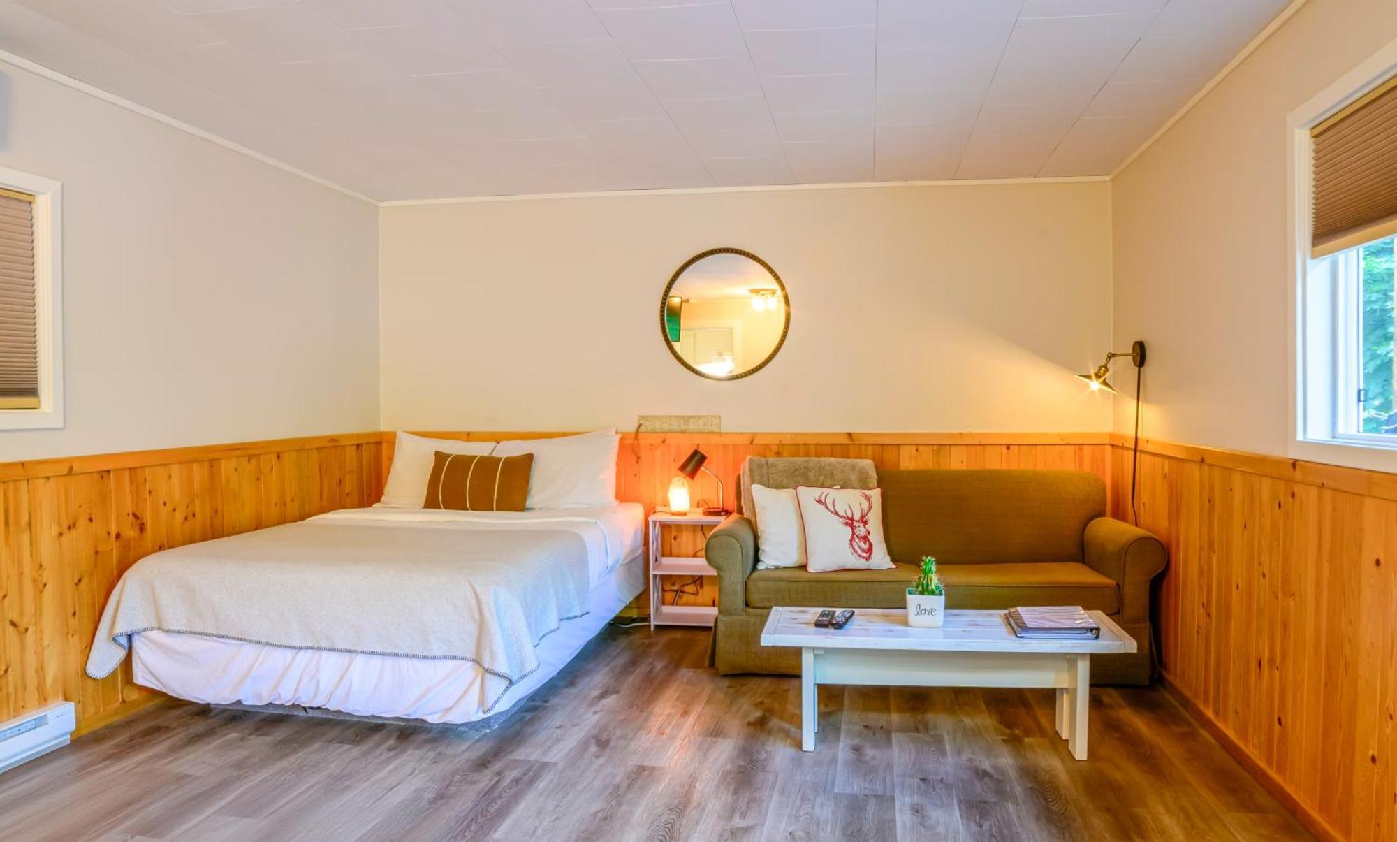 Barefoot Villas And Retreat Christina Lake Luaran gambar