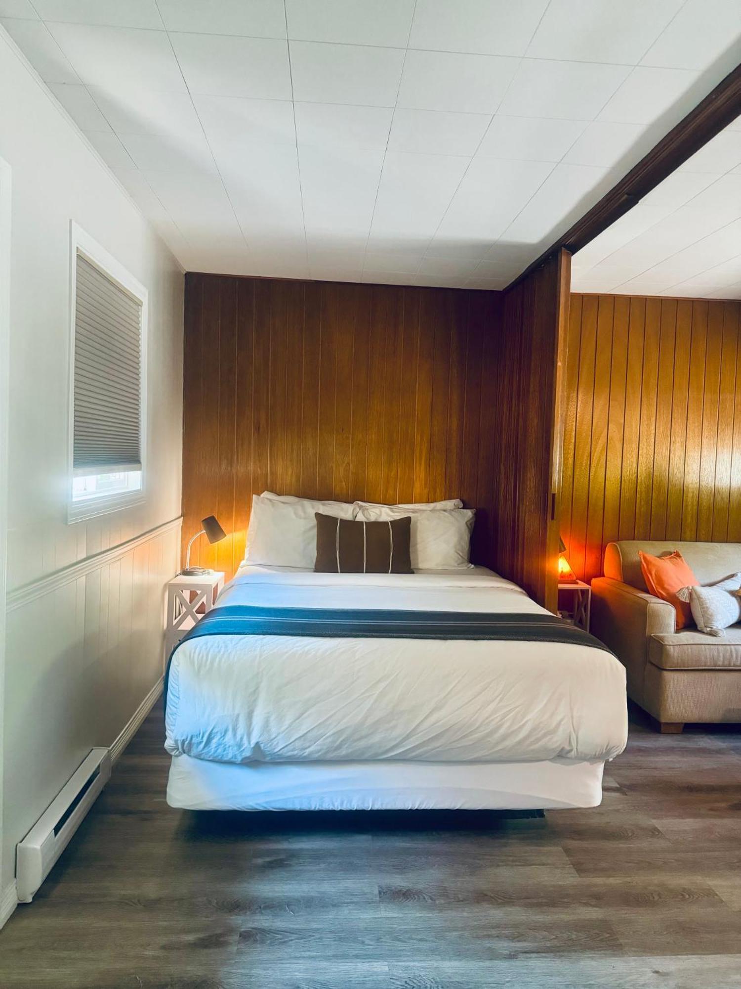 Barefoot Villas And Retreat Christina Lake Luaran gambar